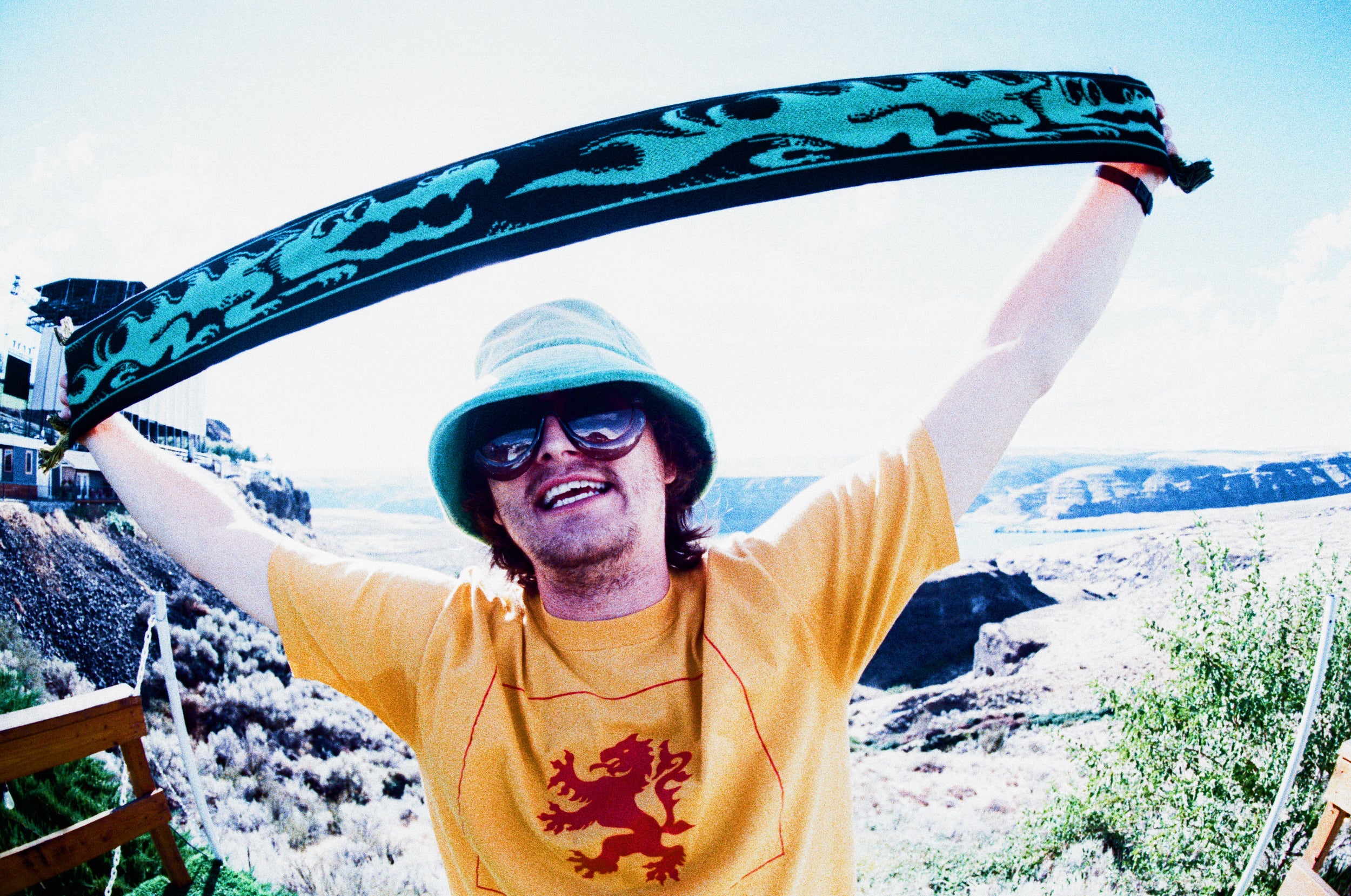 KGLW Scarf - p(doom) records US