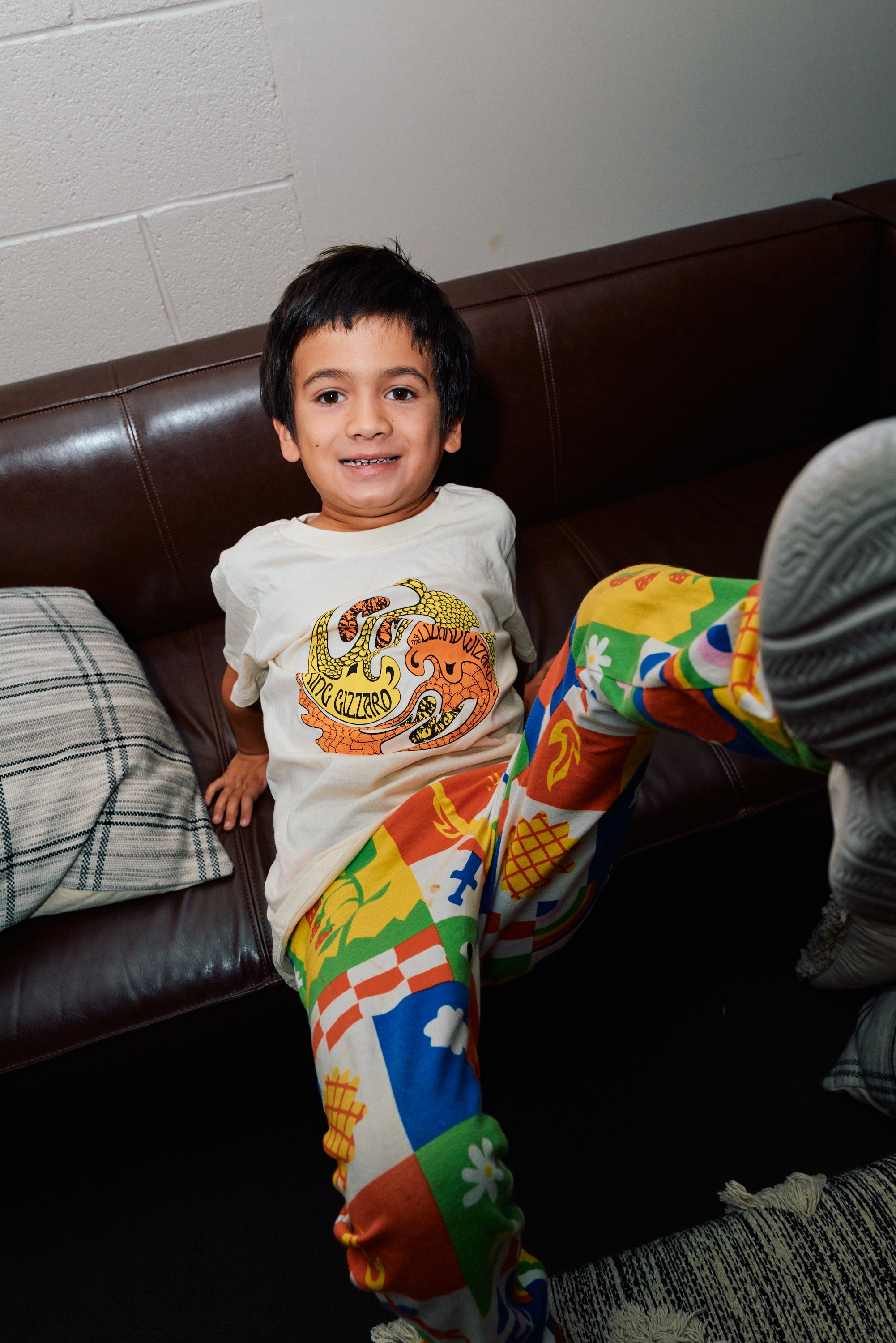 YING YANG YOUTH TEE Lifestyle 3