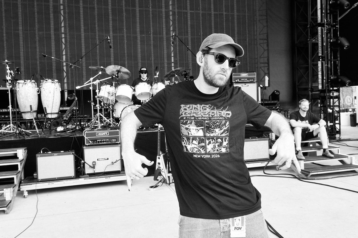 NYC Black Tee In Use 2