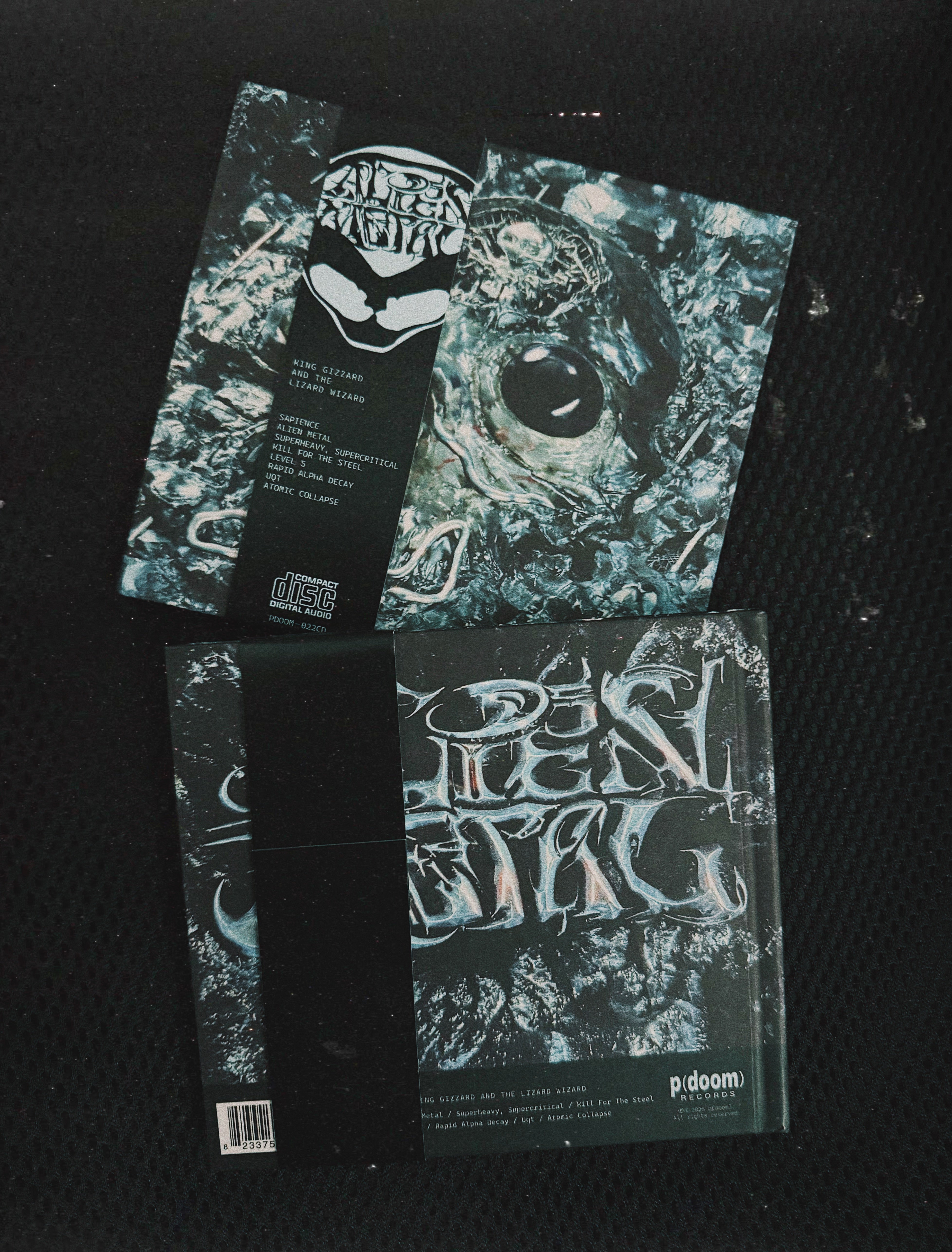 Alien Metal CD - Deluxe Edition In Use 3