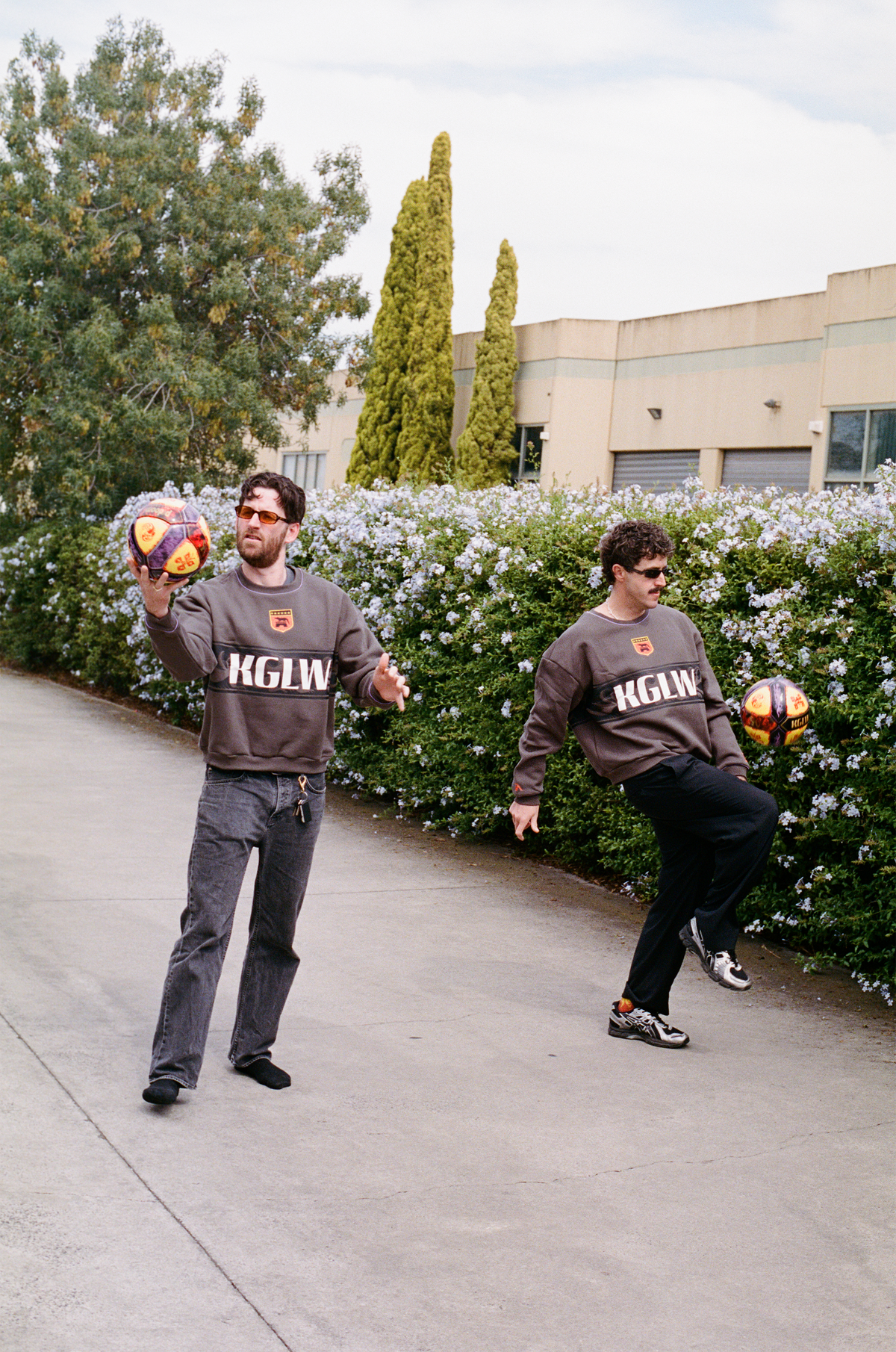 KGLW x MUNDIAL x R.SPORT Football Box Crew - p(doom) records US KGLW x MUNDIAL x R.SPORT Football Box Crew - p(doom) records US