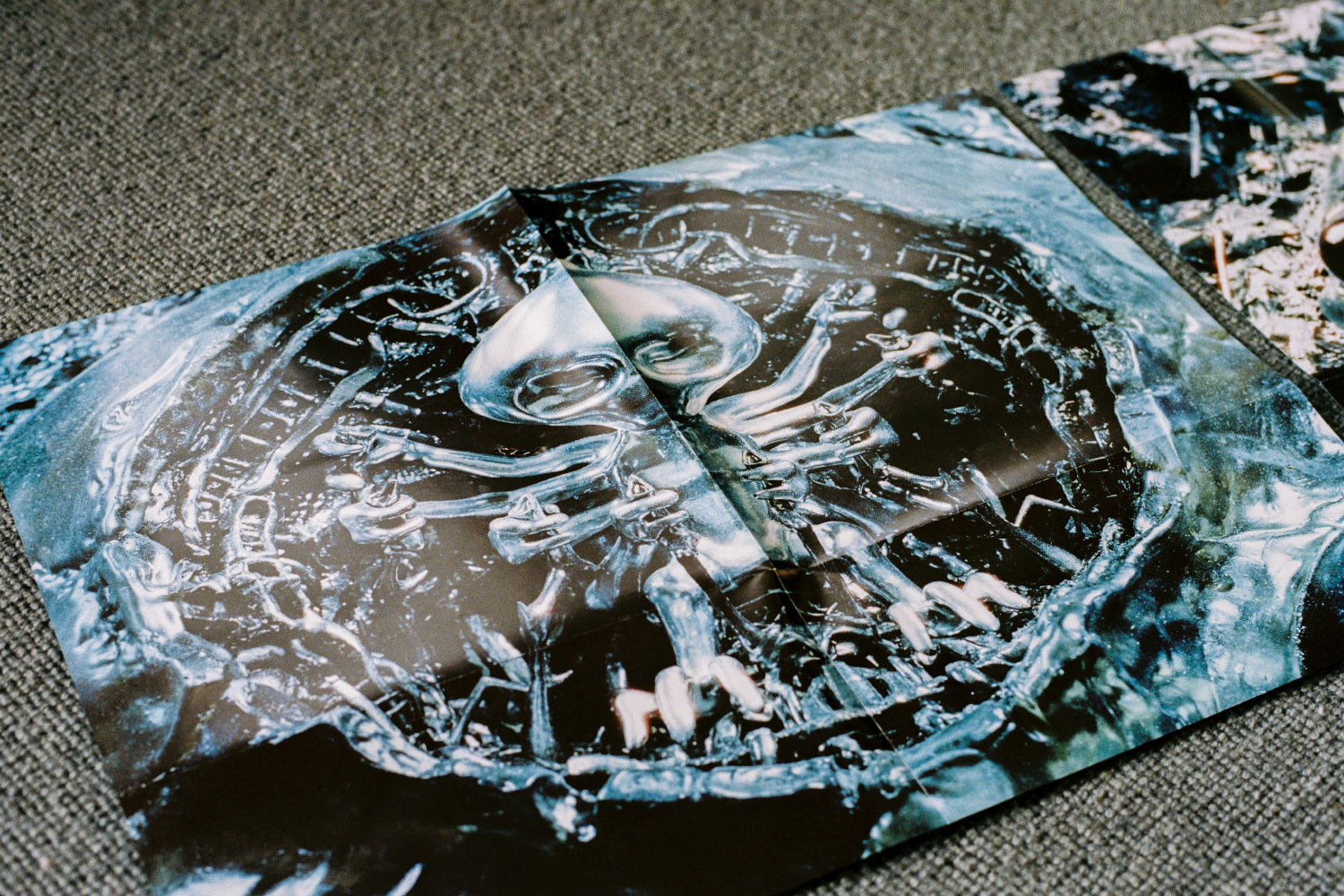 Alien Metal LP In Use 3