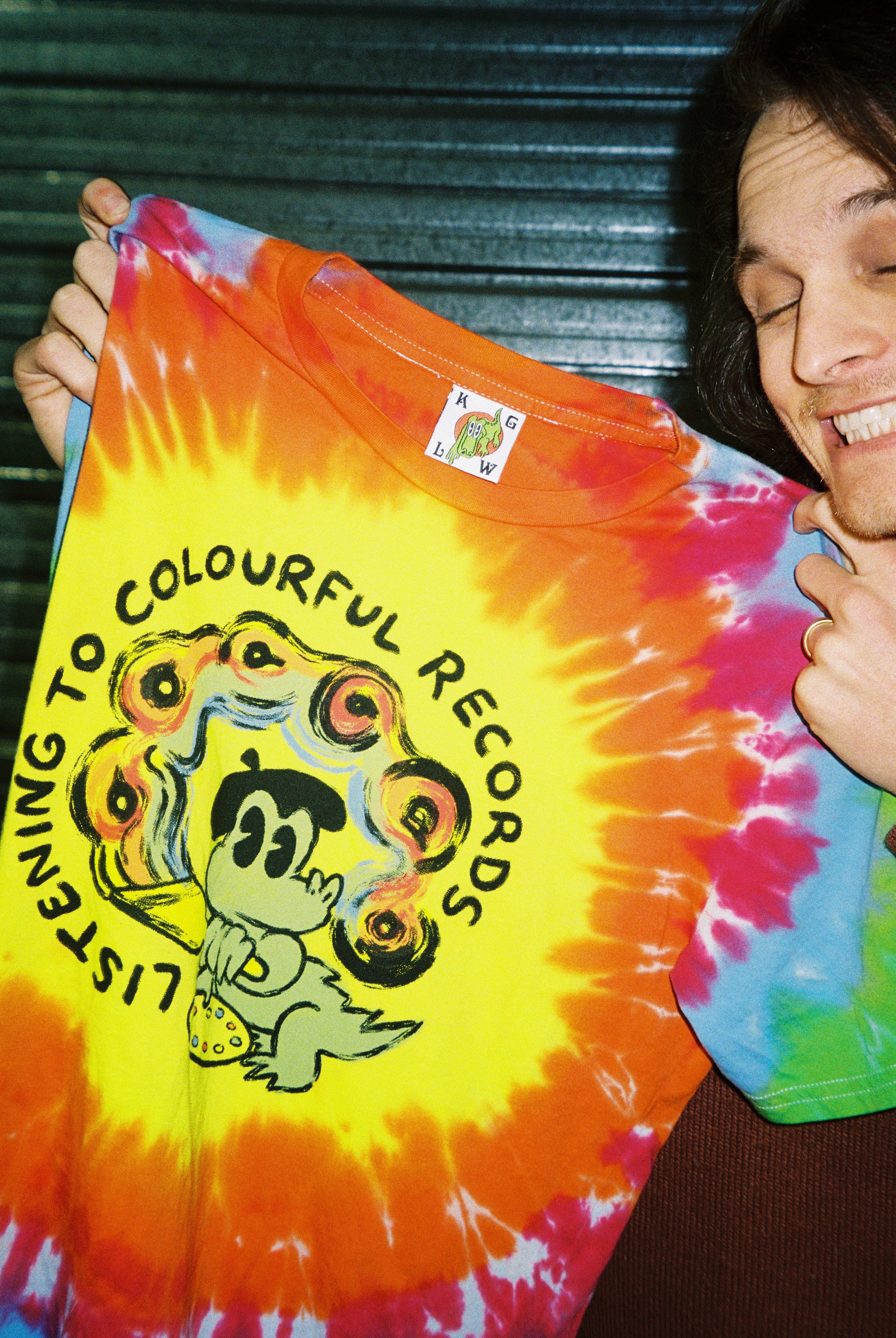 Listening To Colourful Records Tee - p(doom) records US